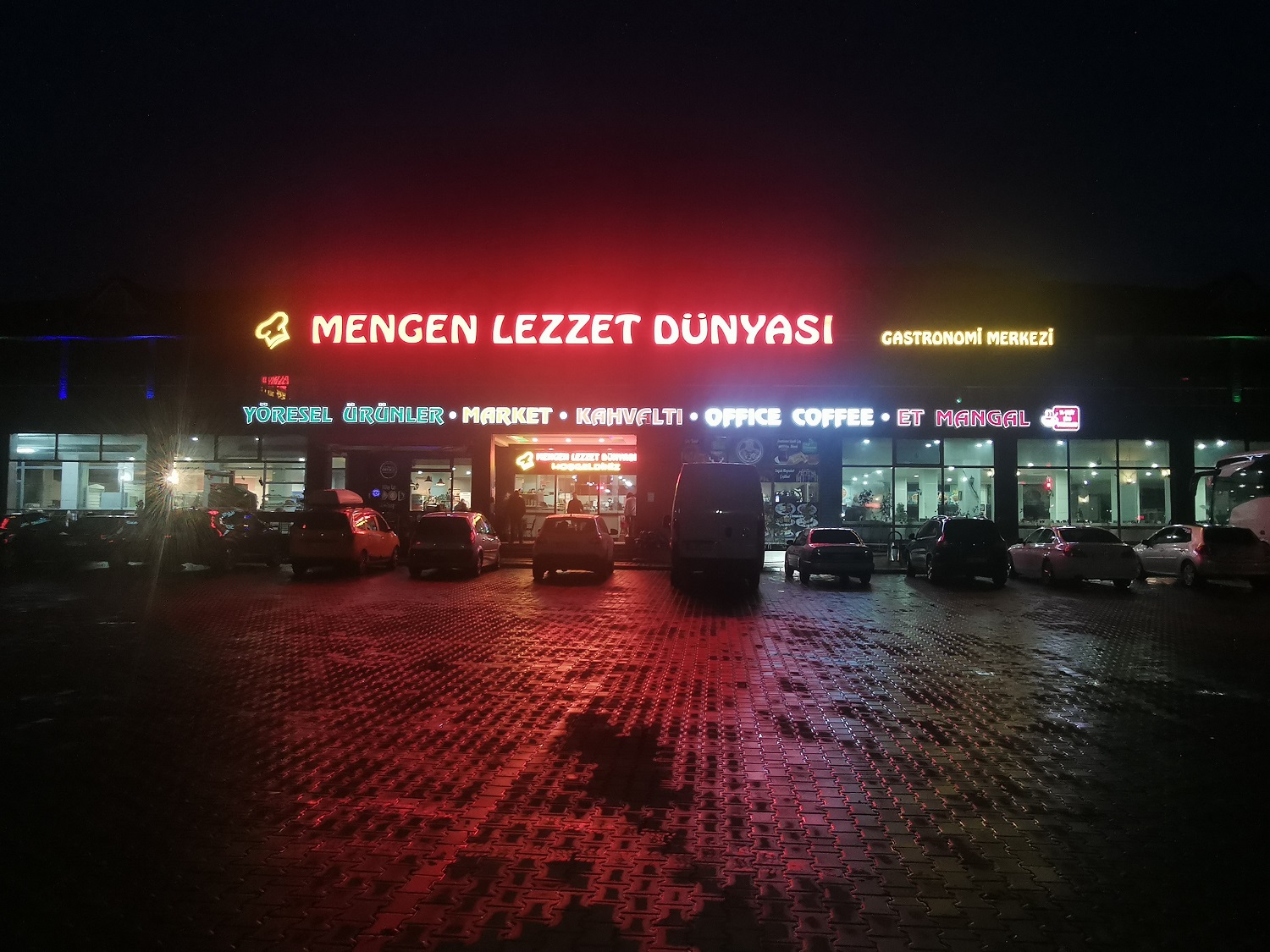 YENİ YERİMİZDE SİZLERLE BÜYÜMEYE DEVAM ETMEKTEYİZ